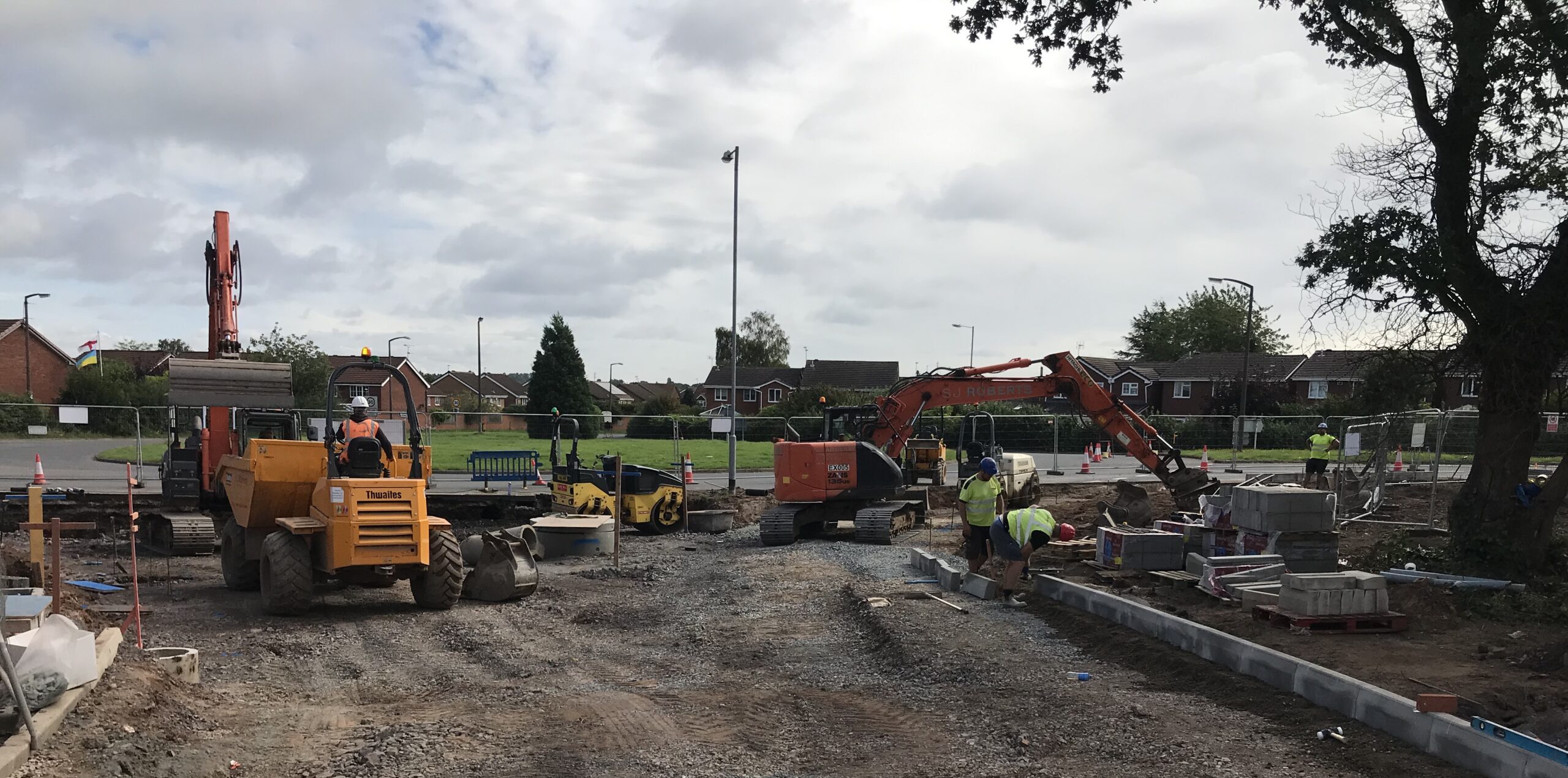 Roadwork toward roundabout at Wrottesley Village